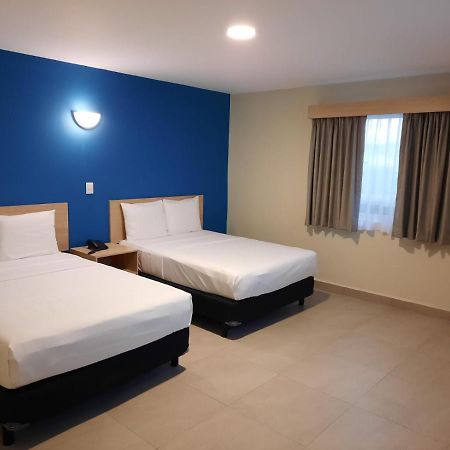 Chn Hotel Monterrey Santa Fe Екстериор снимка